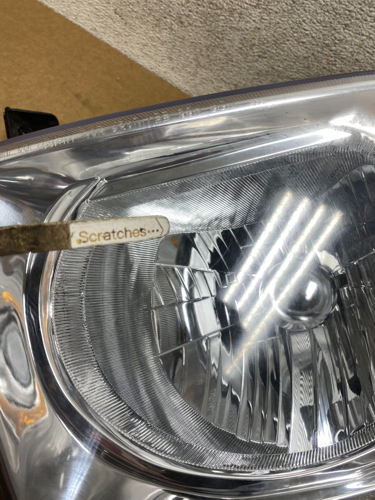 2003 to 2006 Honda Element Right Passenger Rh Side Headlight AI2625 DW3