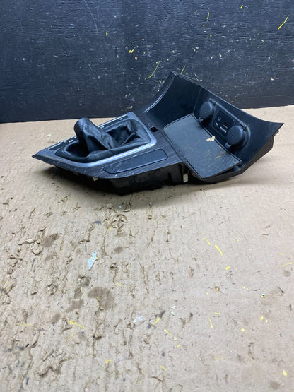 2011 to 2013 Kia Optima Center Console Shifter Gear AUX USB Floor Bezel T8594 DG3