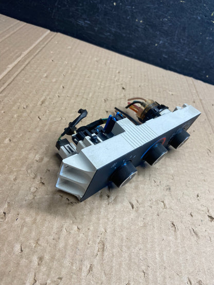 2008-2010 Chevrolet Express 1500 2500 3500 Climate Control Panel AF6282 DG1