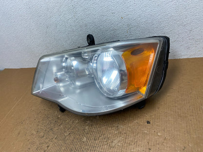 2008 to 2016 Chrysler Town and Country Left Driver Lh Side Headlight AE2671 DW1