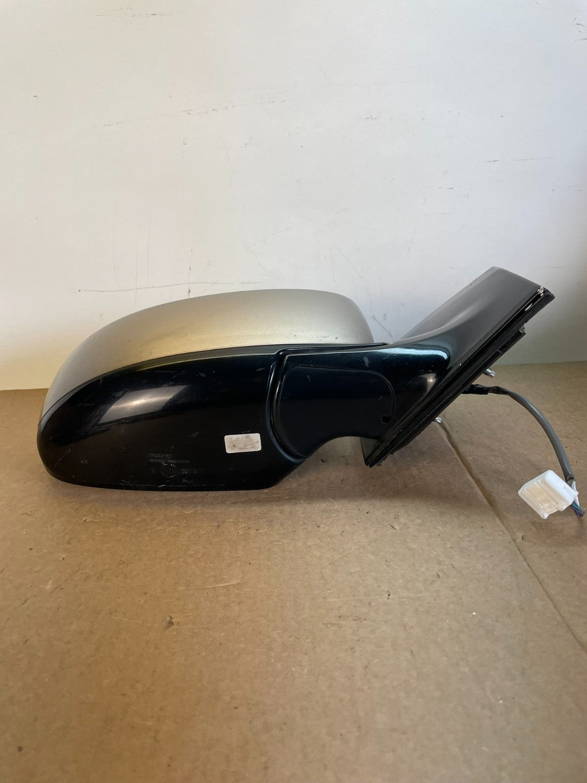 2009 to 2014 Nissan Murano Right Passenger Side View Door Mirror AH6176 DW3