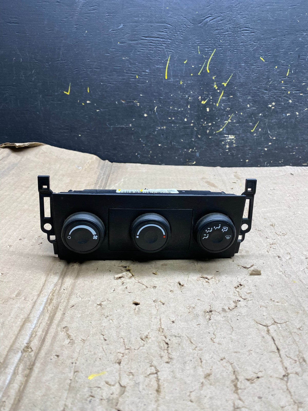 2007 - 2009 Chevrolet Silverado Gmc Sierra A/C Heater Climate Control X6115 DG0