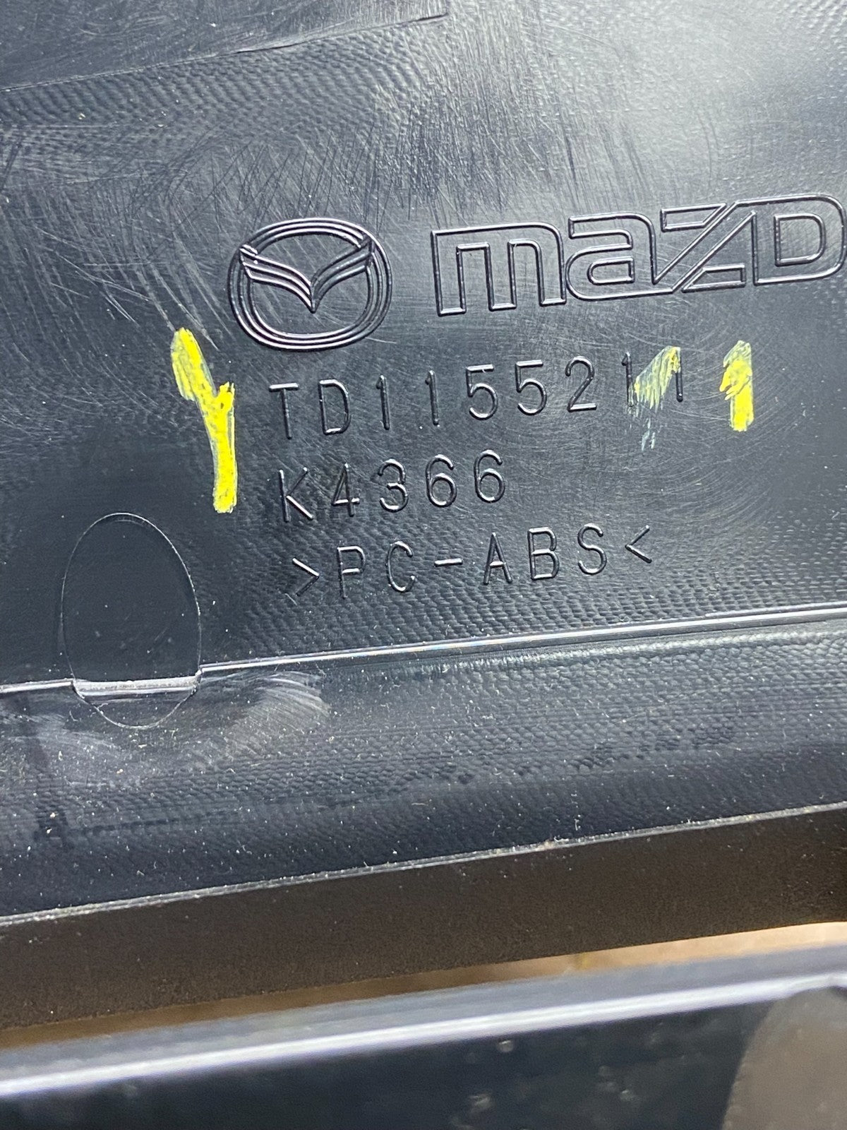 2007 - 2009 Mazda CX-9 Radio Dash Trim Bezel W/Vent AC Climate Control W3042 DG5