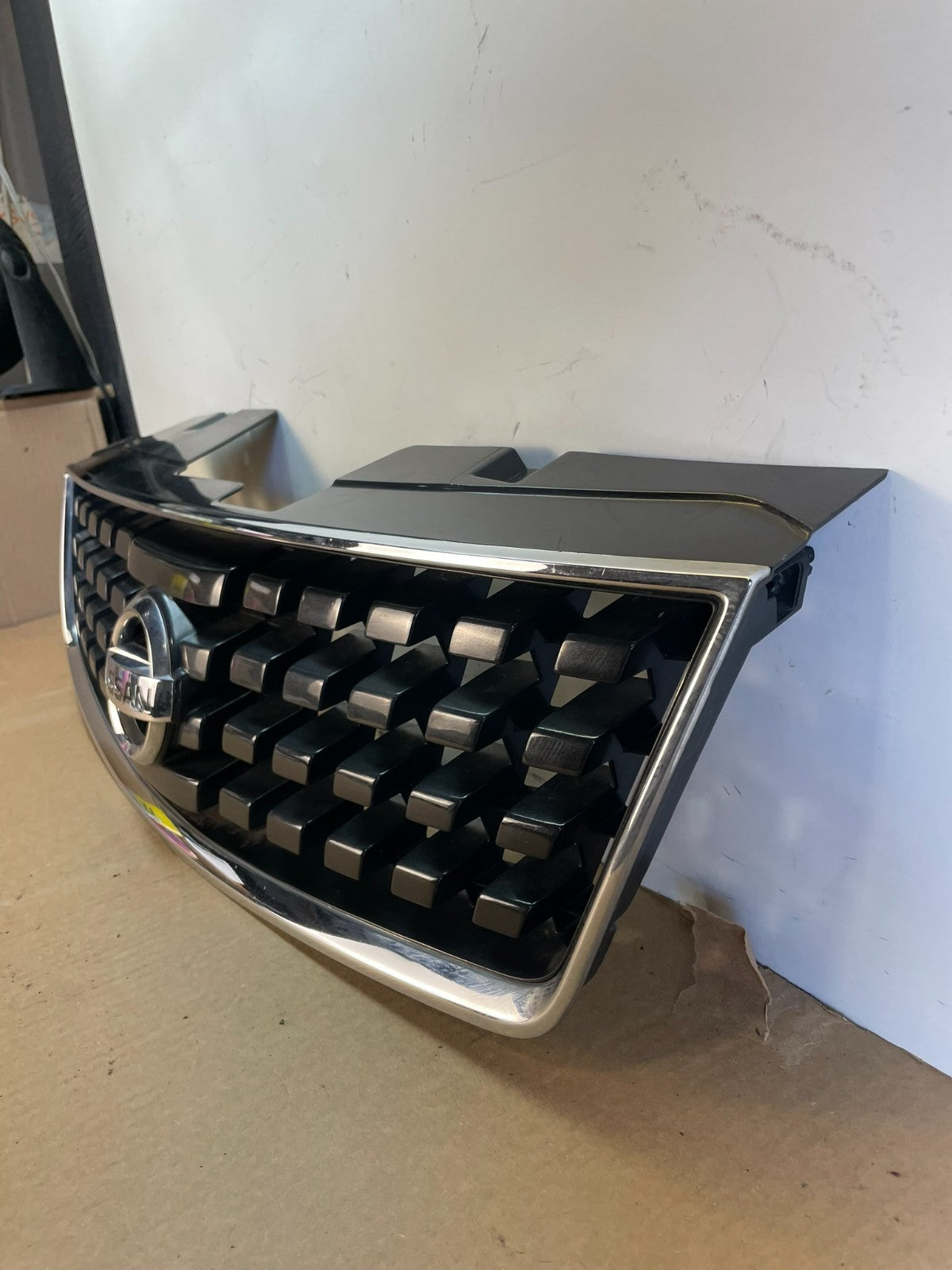 2007 2008 2009 Nissan Sentra Front Upper Grill Grille AG3117 DG1