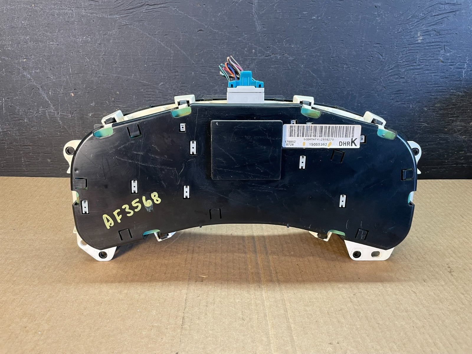 2002 GMC Yukon Speedometer Cluster Gauge AF3568 DG8