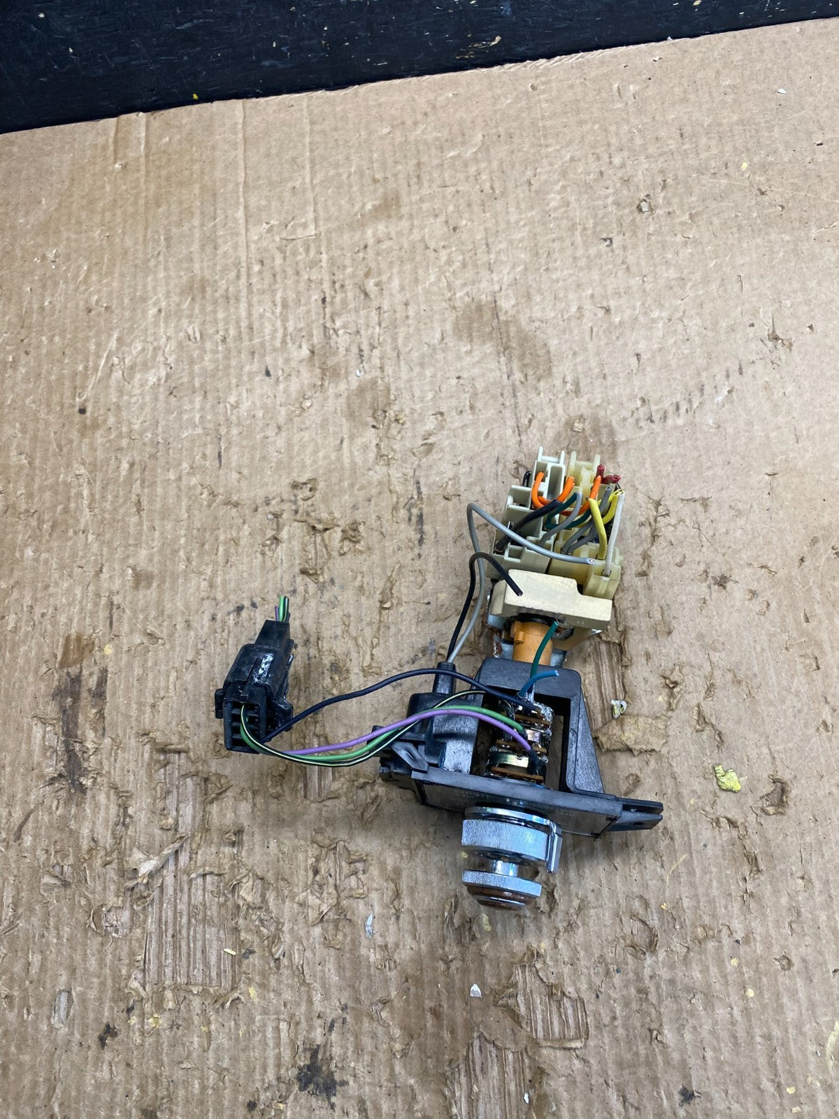1977-1989 Cadillac Fleetwood Brougham Deville Headlight Switch OEM Z9699 DG4