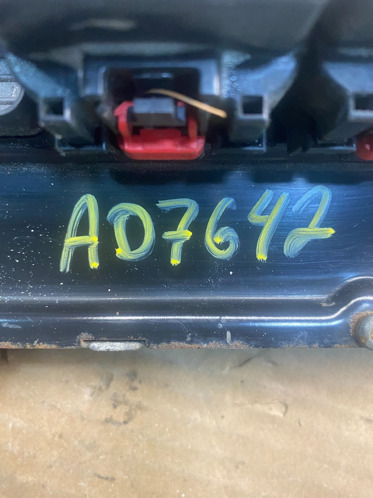 2009 to 2010 Jeep Grand Cherokee Computer Engine Control ECU ECM AD7642 DG3