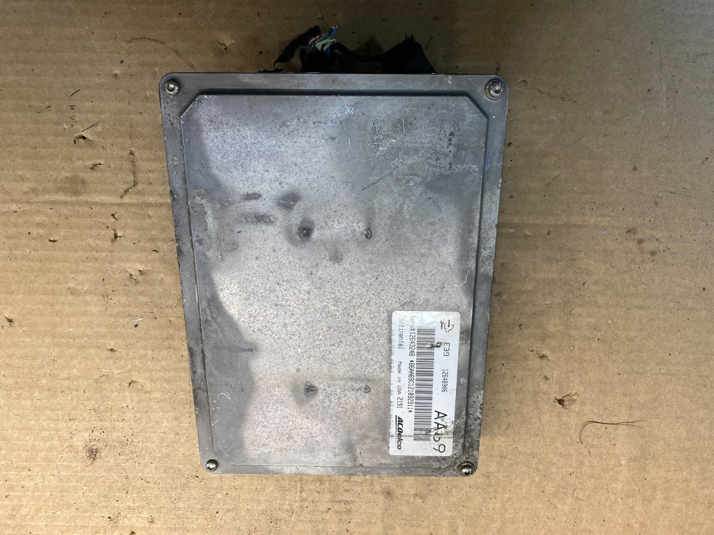 2012 GMC Acadia Traverse Engine Control Module ECM ECU 12648906 AD9784 DW1