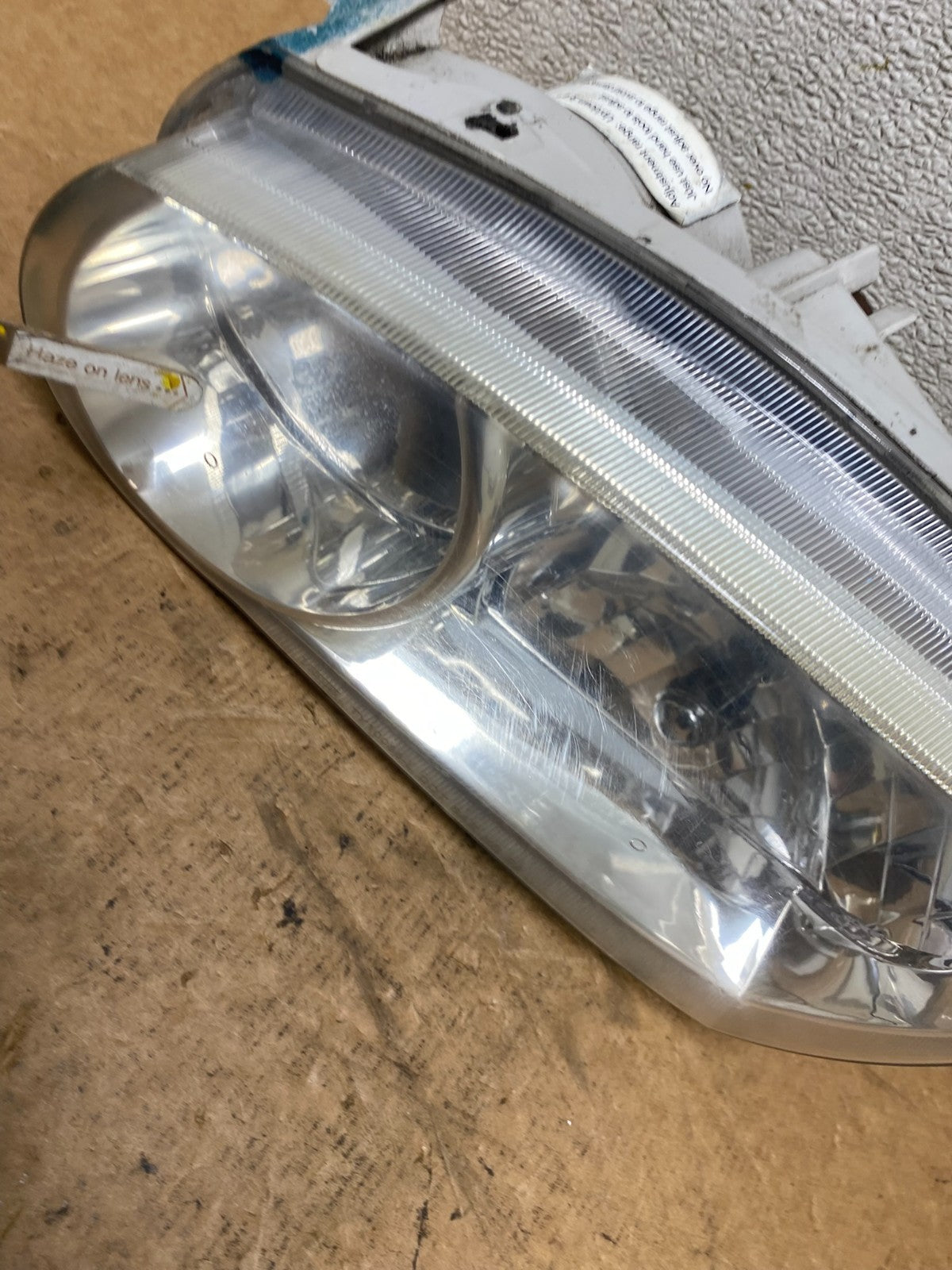 2001-2002 Toyota Corolla Right Left Side Halogen Headlights OEM S6921 PS6