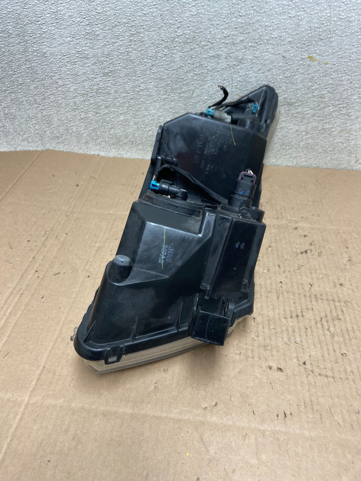 2009 to 2017 Dodge Journey Headlight Left Driver Lh Side Halogen Y0084 DW7