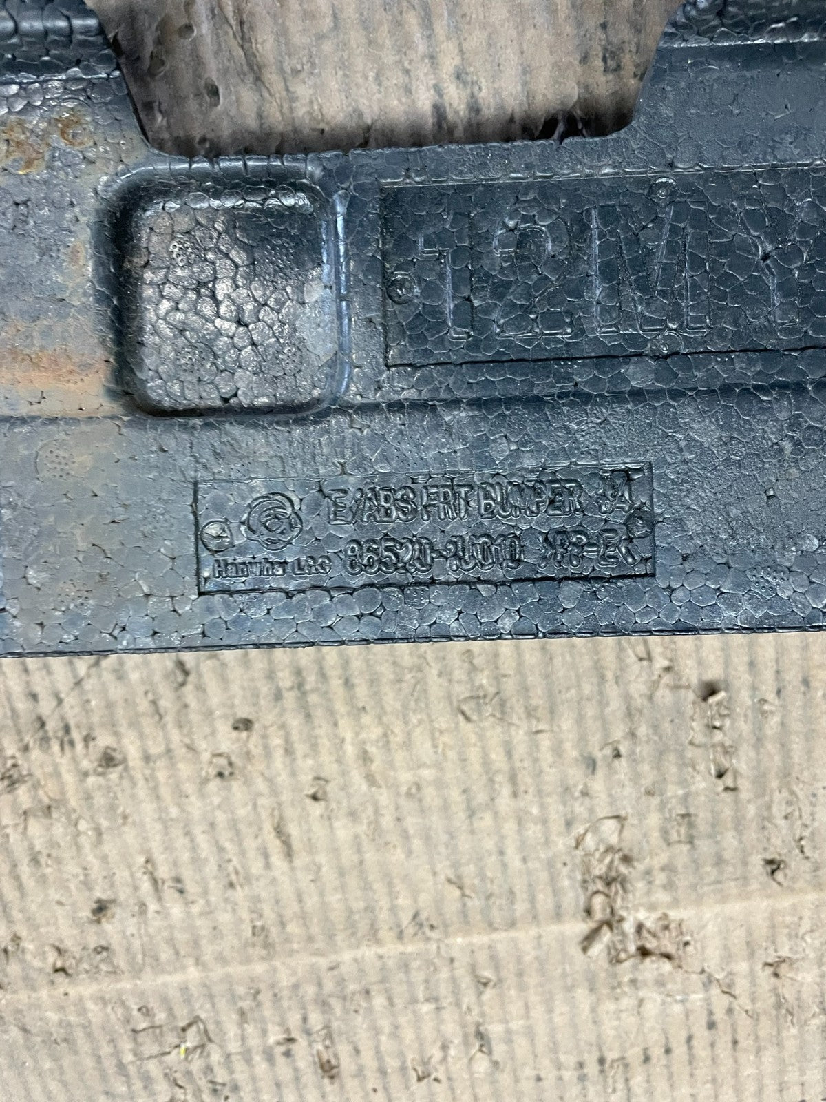 2009 to 2012 Kia Sorento Front Bumper Impact Absorber T9653 DG6