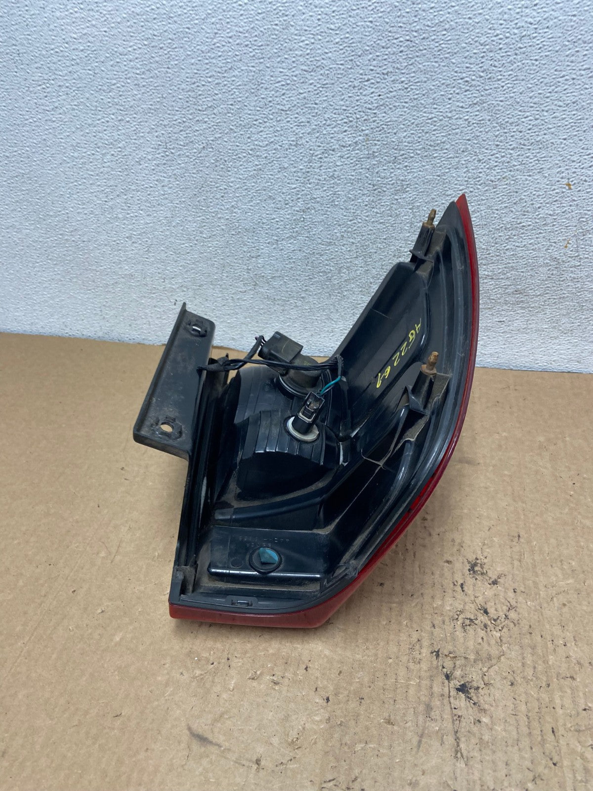 2007 - 2012 Ford Expedition Right Passenger Rh Side Tail light AG2269 LK6