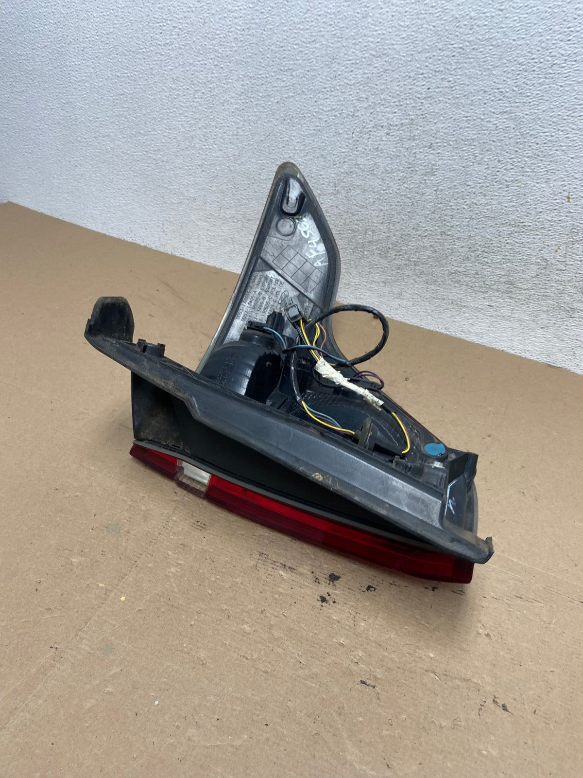 2011 2012 2013 2014 2015 Ford Explorer Left Driver LH Side Tail light AF4562 LK5