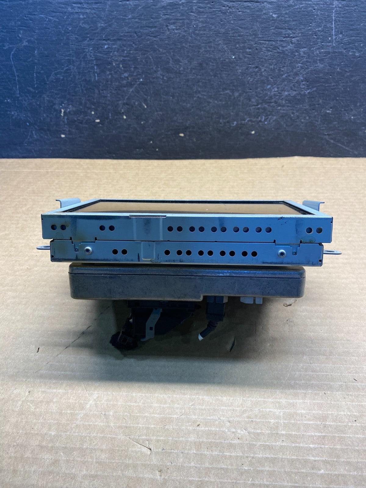 2011 to 2014 Lincoln MKX Radio Stereo Screen Display AF4078 DW3