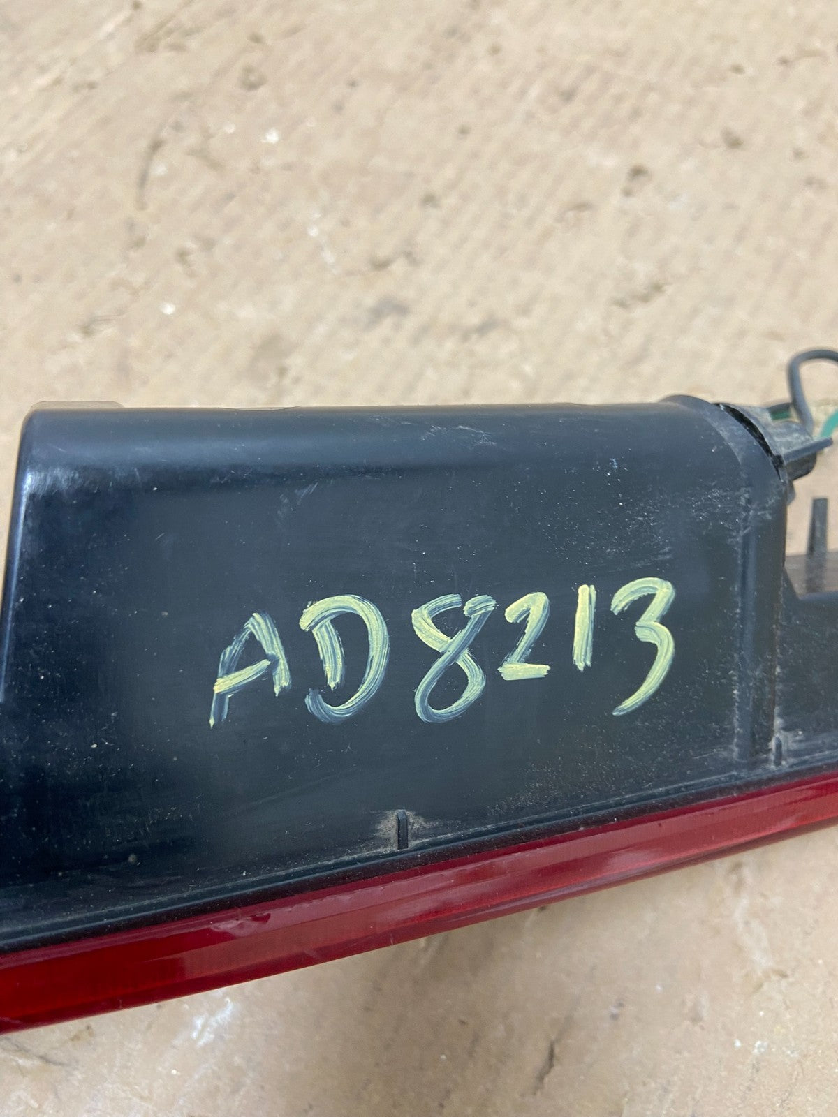 2005 2006 2007 Honda Odyssey 3RD Brake Tail Light AD8213 DG6