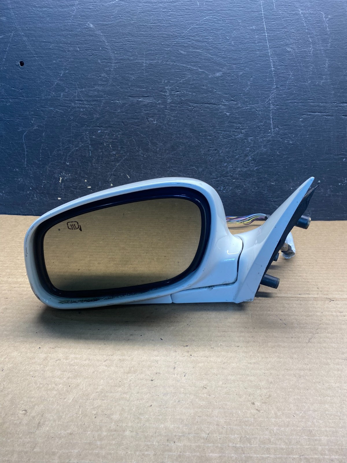 2004 to 2008 Lincoln Town Car Left Driver LH View Heat Door Mirror AF6776 DW9
