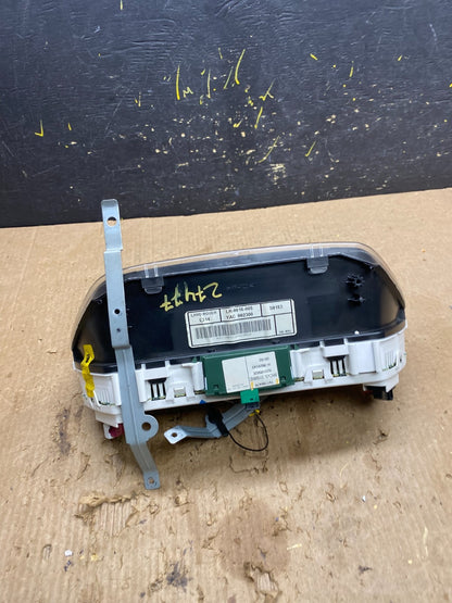 2002-2003 Land Rover Freelander Speedometer Cluster Gauge Oem z7477 DG3