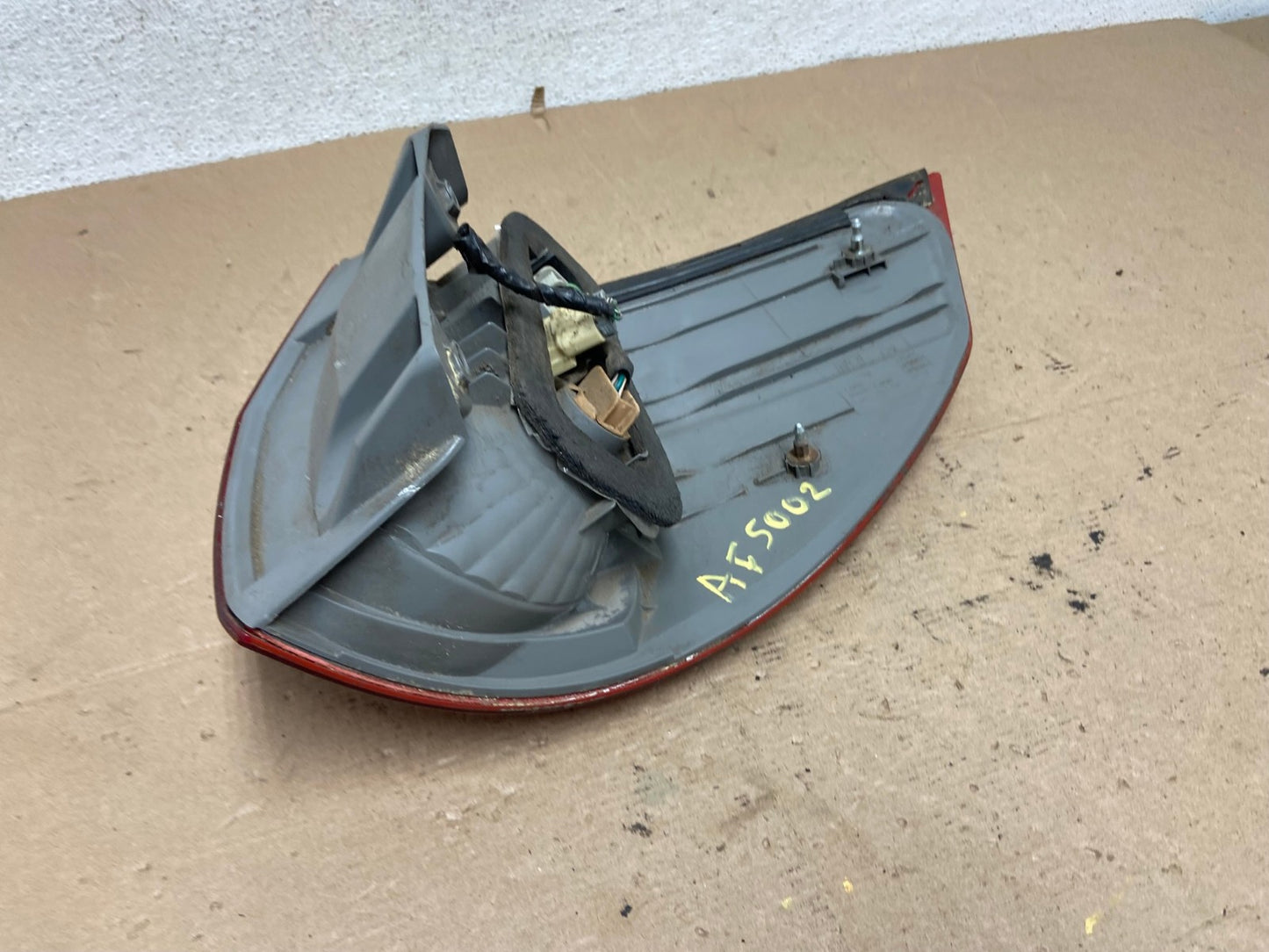 2006 to 2010 Toyota Sienna Left Driver LH Side Tail Light AF5002 LK5
