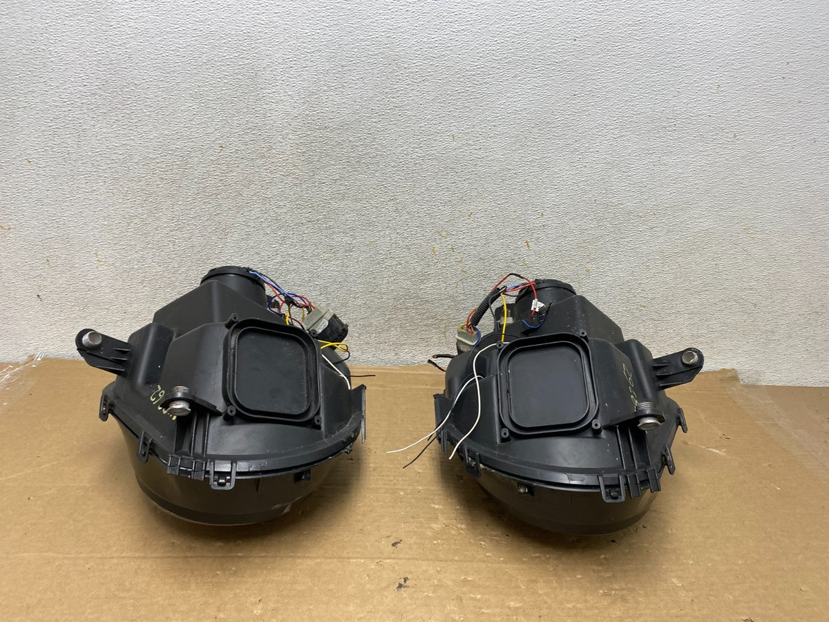 2007 to 2013 Mini Cooper Left+Right Set LED Black Headlights AH8362 DG13