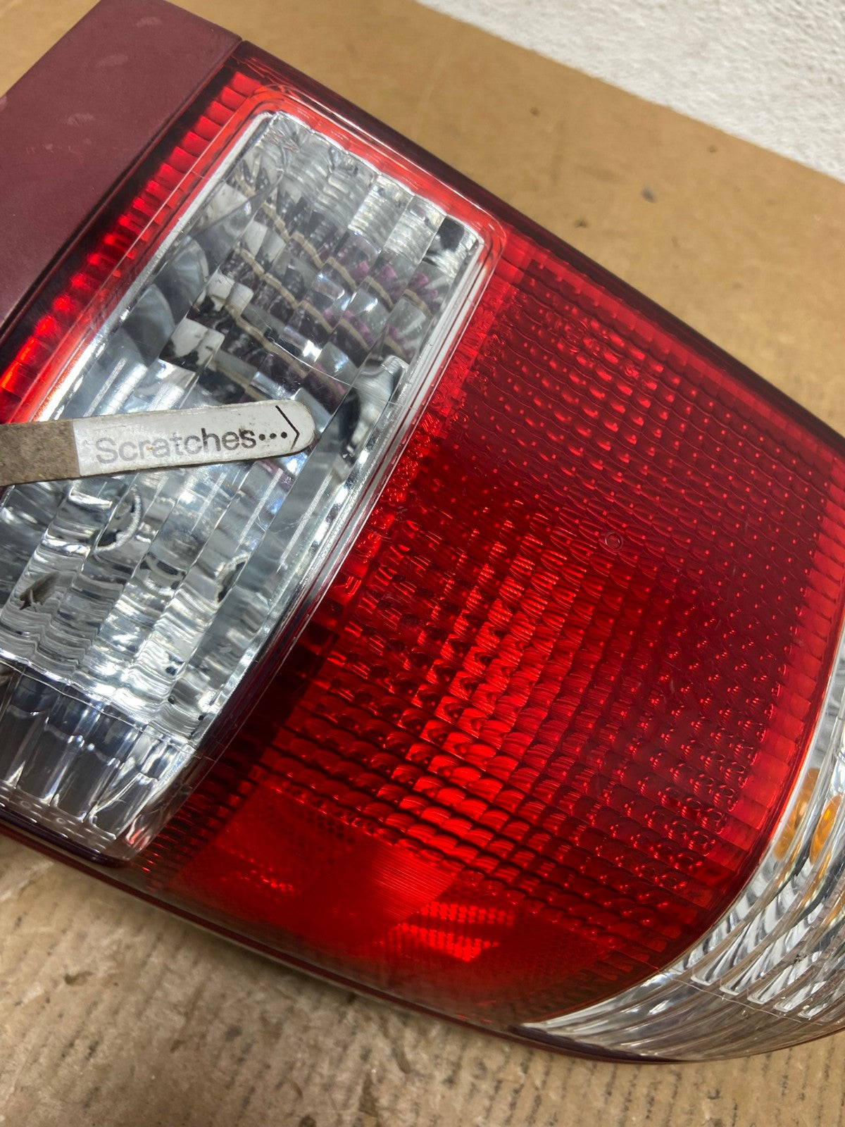 1999 to 2004 Nissan Pathfinder Right Passenger Rh Side Tail light AE0204 LK3