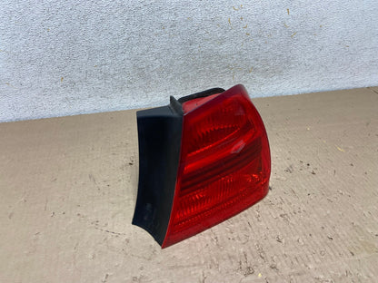 2006 2007 2008 Bmw 328i 3 Series Right Passenger Rh Side Tail Light AI2471 LK2