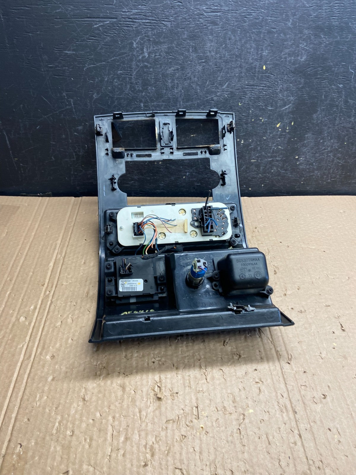 2005 2007 Dodge Dakota Climate Temperature Control Radio Panel Bezel af6416 DG4