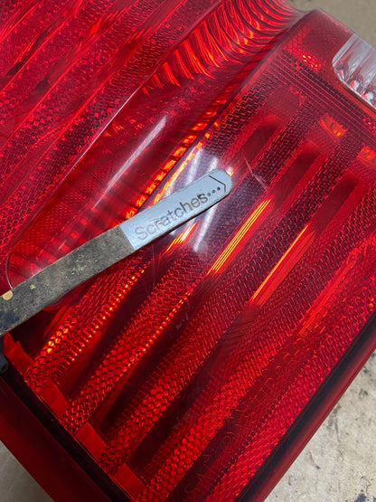 2002 to 2005 Ford Explorer Left Driver Lh Side Tail light AG2415 LK3