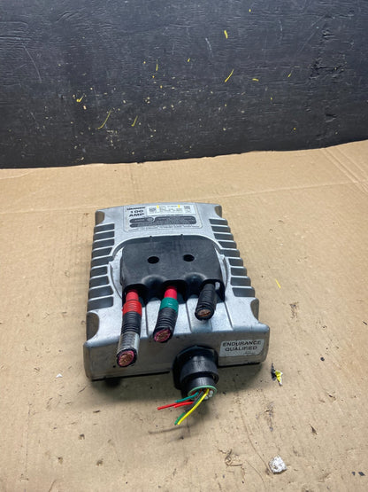 Vanner 70-100 Battery Equalizer 100 Amp 24 Volt Input to 12 Volt Output T1943 PS3