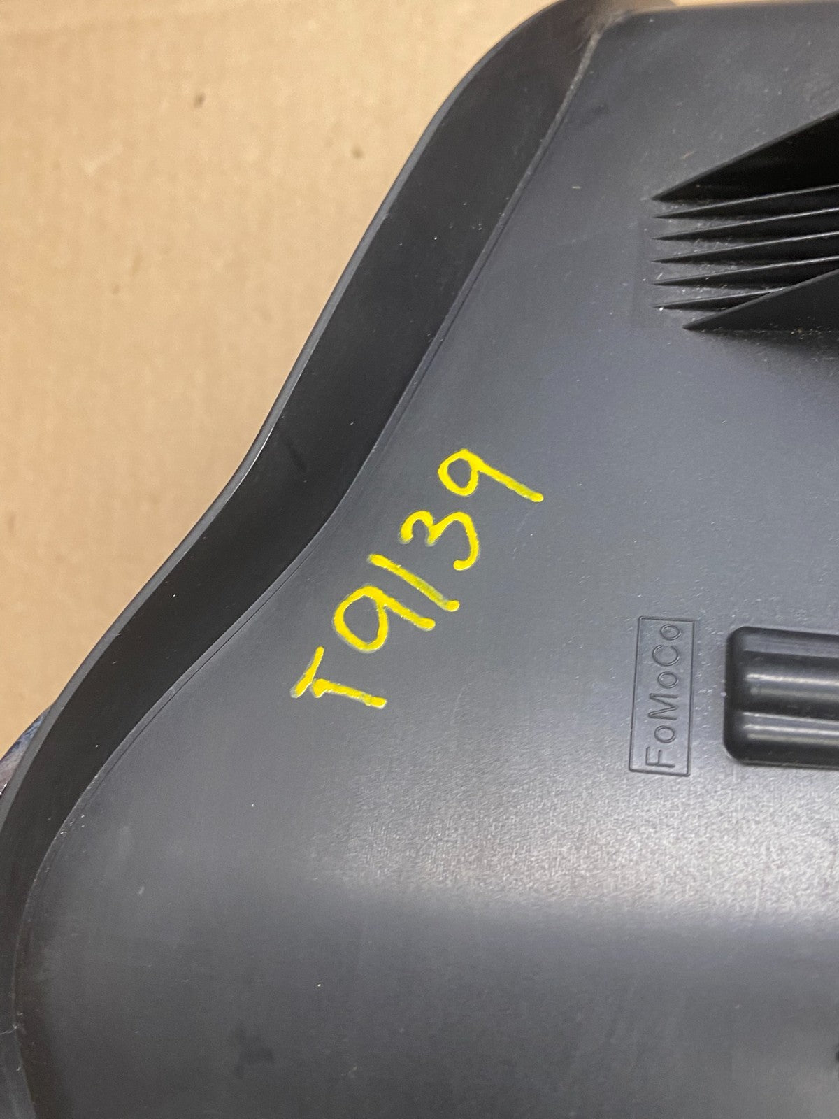 2013 Lincoln MKT Speedometer Instrument Gauge Cluster de9t-10849-ak t9139 DG8