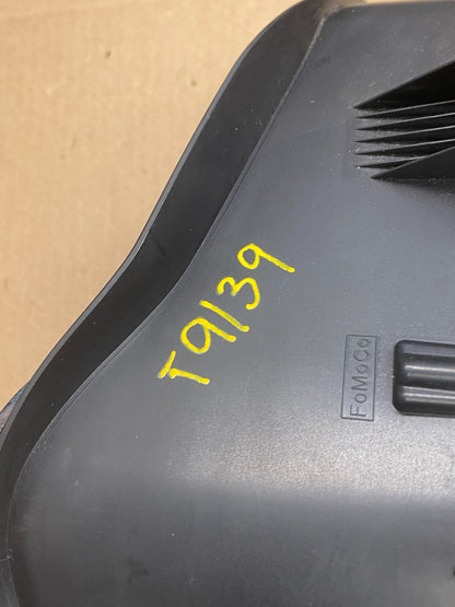 2013 Lincoln MKT Speedometer Instrument Gauge Cluster de9t-10849-ak t9139 DG8