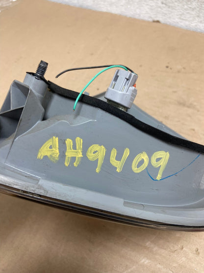 2013 to 2016 Nissan Pathfinder Left Driver Inner Tail light AH9409 LK6