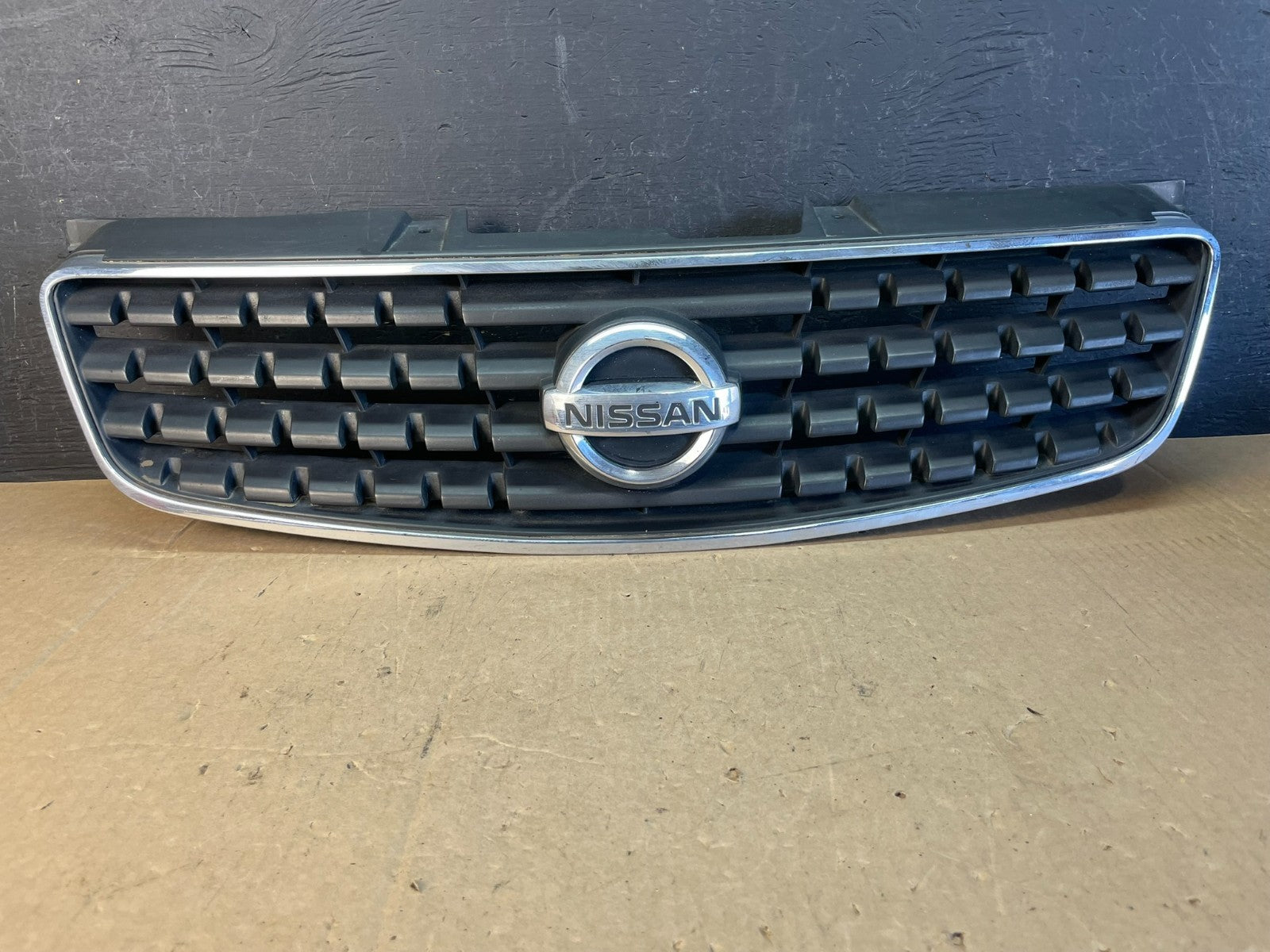 2005 2006 Nissan Altima Front Upper Grill Grille ad5754 DG0
