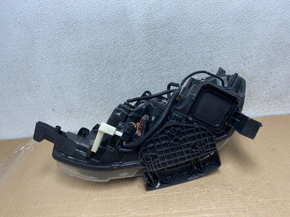 2016 - 2018 Nissan Sentra Front Right Passenger RH Halogen Headlight AH9383 DW8