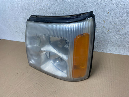 2002 to 2006 Cadillac Escalade Left Driver Lh Xenon HID Headlight AJ2359 DW1