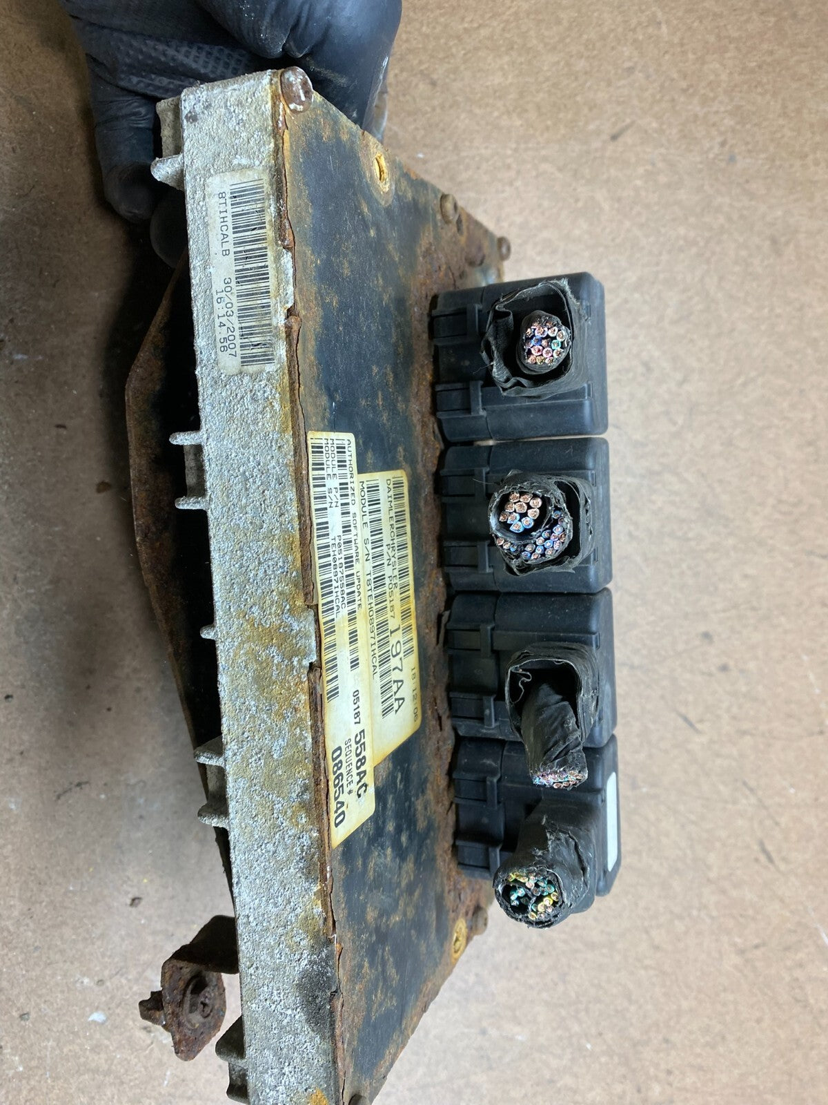 2007 Chrysler Town Country Caravan 3.8L Engine Control ECU P05187558AC G1410 PS3