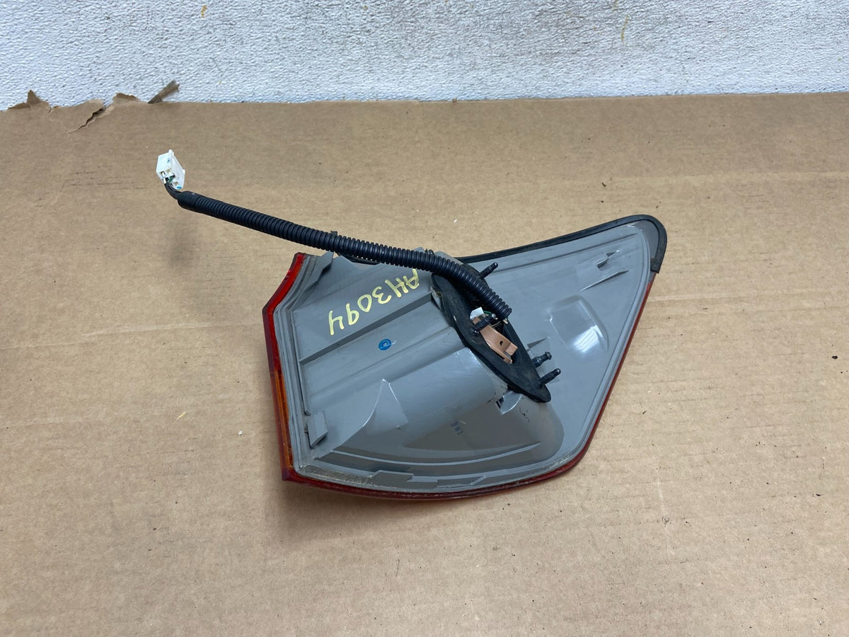 2009 - 2010 Lexus Is250 Is350 Left Driver LH Side Tail Light AH3094 DW5
