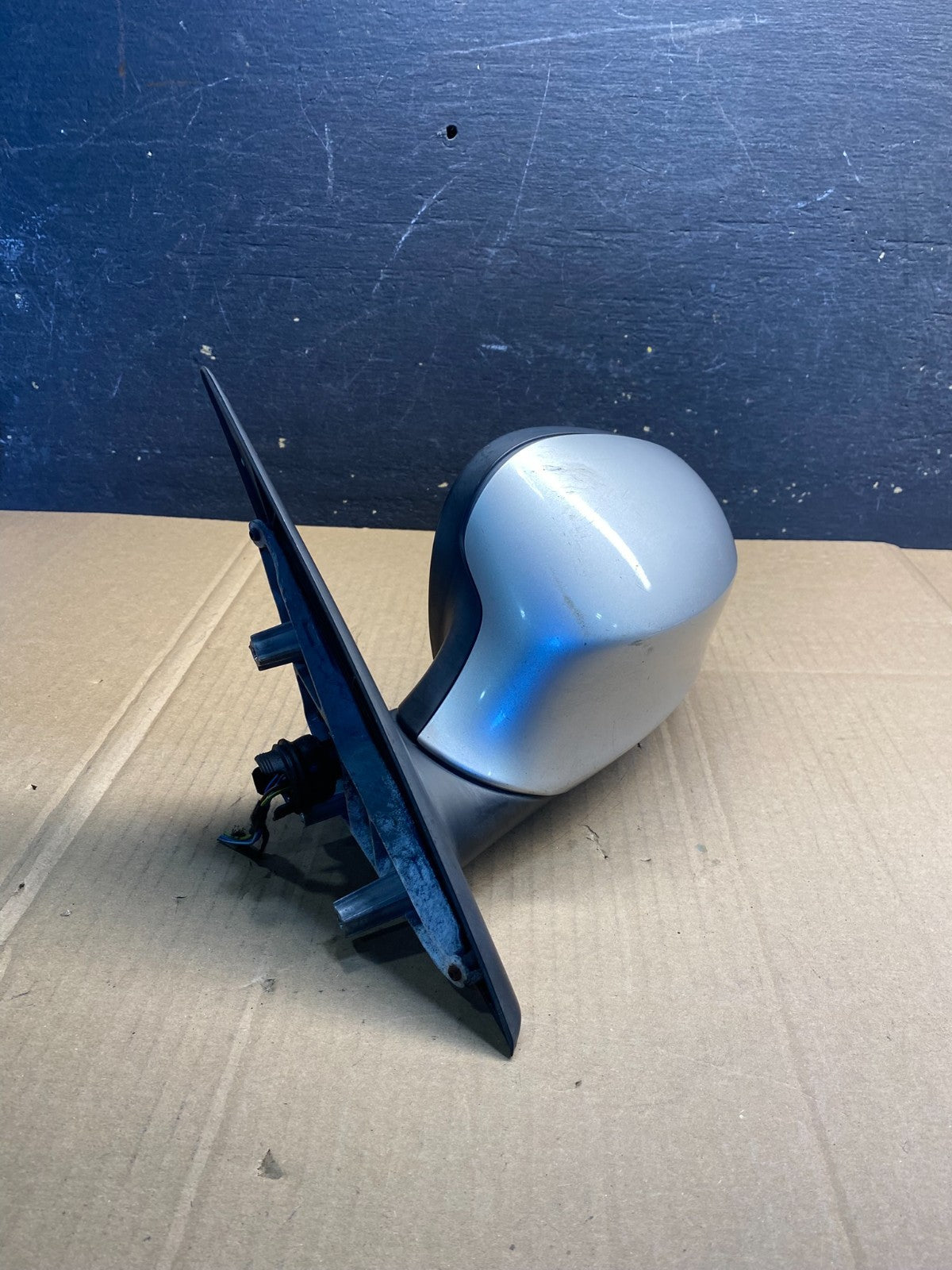 2009 to 2011 BMW 328i 335i Left Driver Lh Side View Door Mirror OEM AB2627 MS1