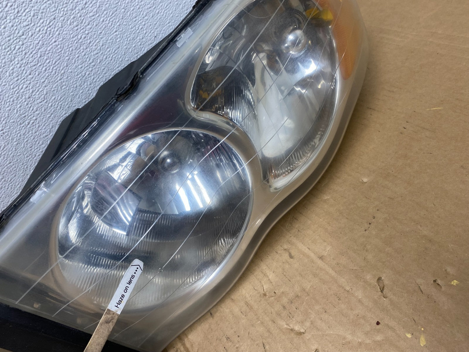2002 to 2005 Dodge Ram Left+Right Side Headlights AC8160 DW6