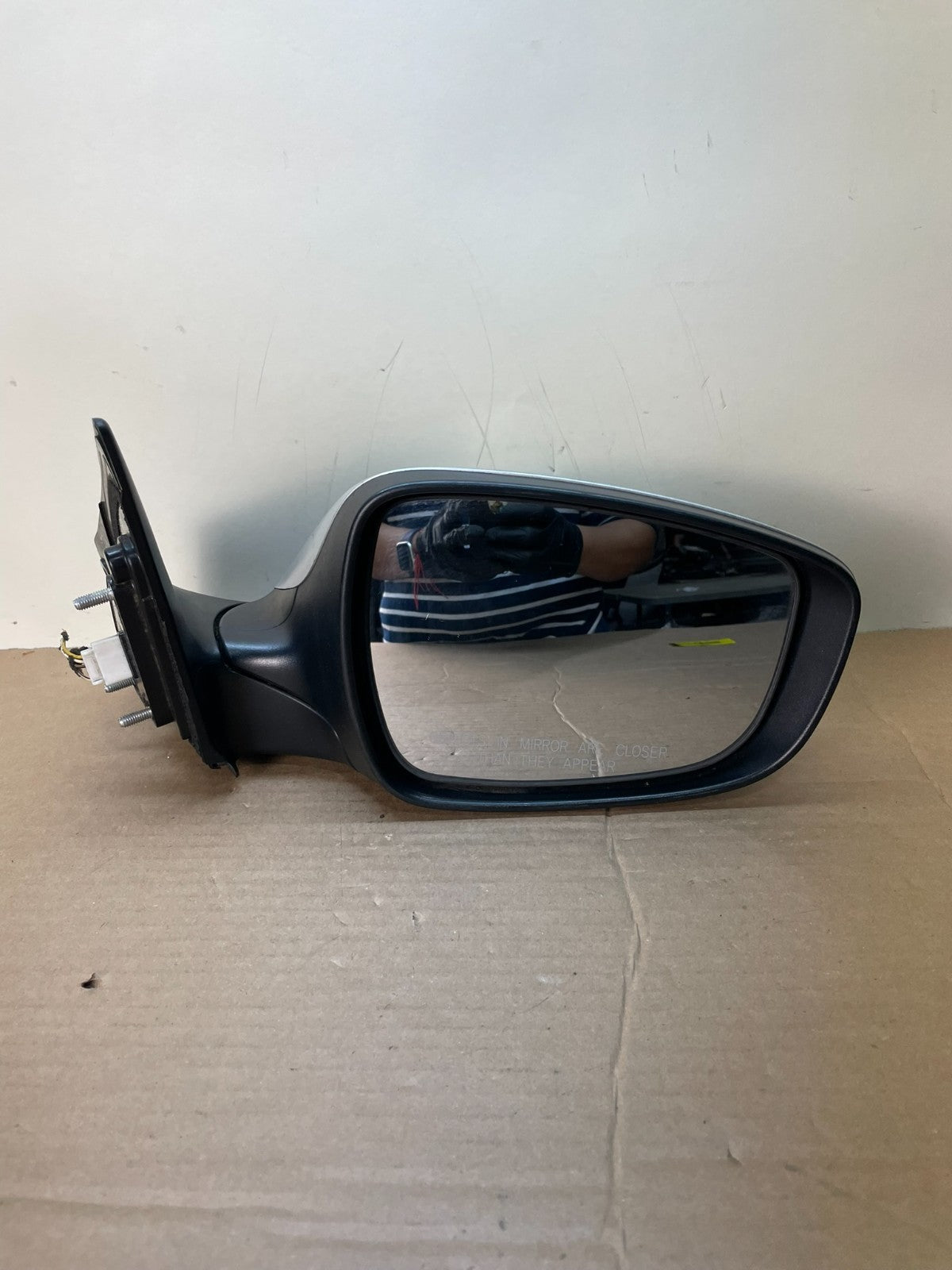 2013 to 2016 Hyundai Elantra Right Passenger RH View Door Mirror AI0404 DG7