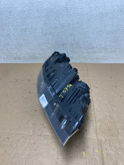 2010 to 2013 Kia Forte Koup Left Driver LH Halogen Headlight T5736 DW9