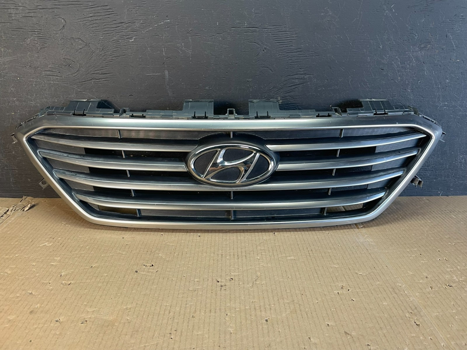 2015 2016 2017 Hyundai Sonata Front Upper Grill Grille ae3779 DG0