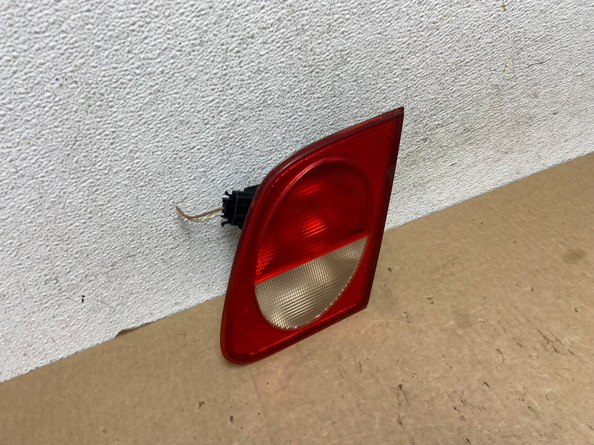 1996 - 1999 Mercedes-Benz E W210 E320 Right Passenger Inner Tail Light AF98332