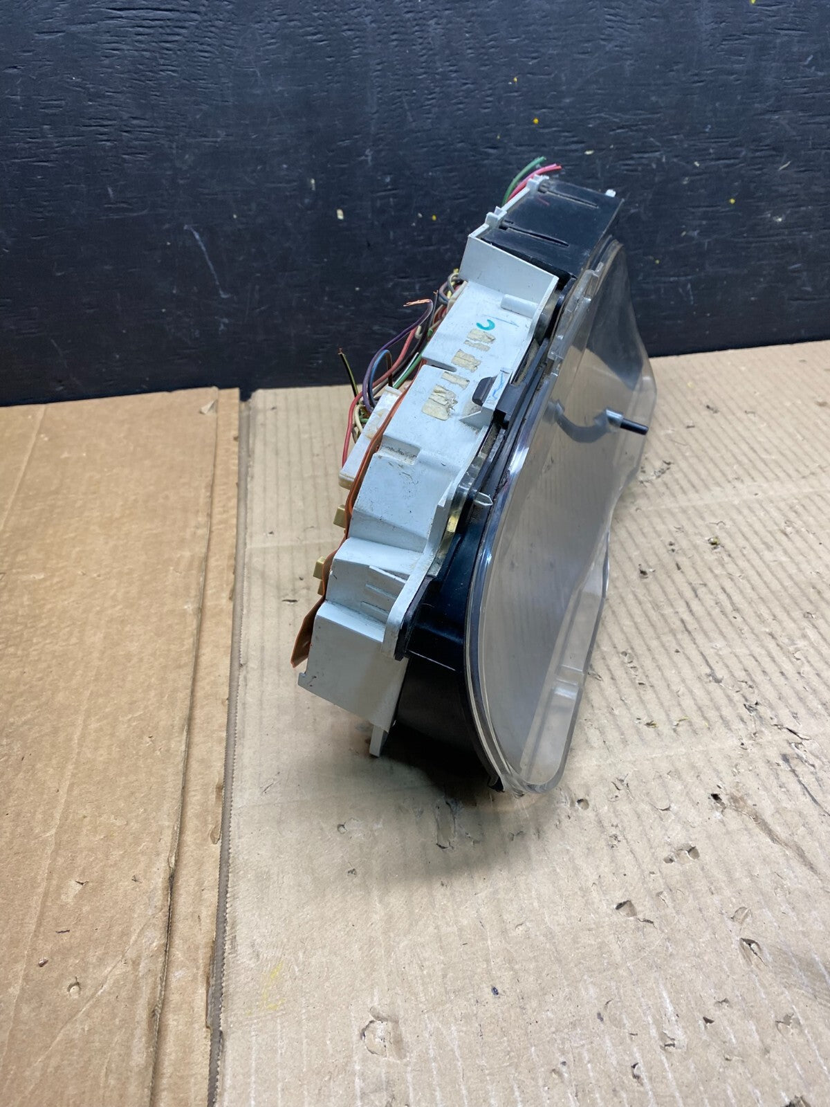 2001 to 2002 Ford Econoline E250 E350 Van Speedometer Instrument Cluster l1553 D2