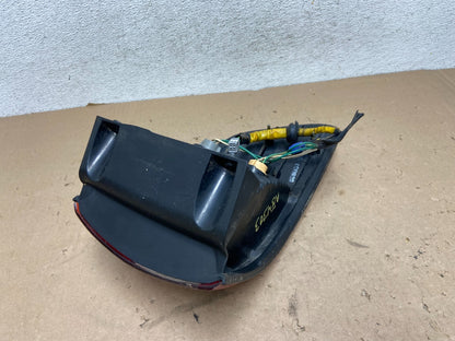 2001 2002 2003 Toyota Sienna Left Driver Lh Side Tail Light AG4303 LK5
