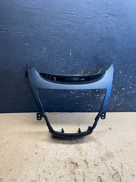 2011-2013 Hyundai Elantra Dash Radio Bezel Clock Display Trim OEM Z9935 DG0