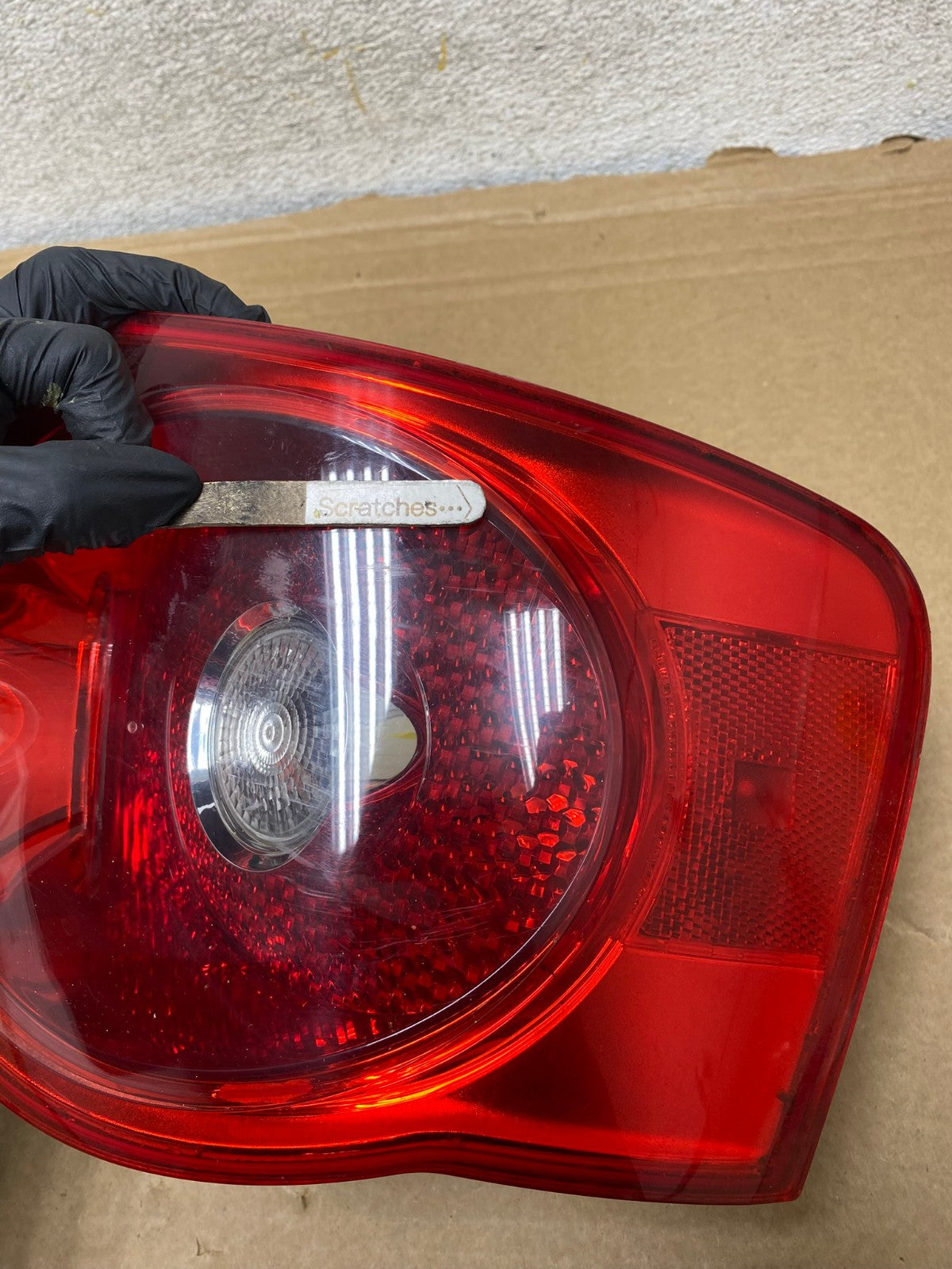 2005 2006 2007 Volkswagen Jetta Right Passenger Rh Side Tail Light AH8209 LK3