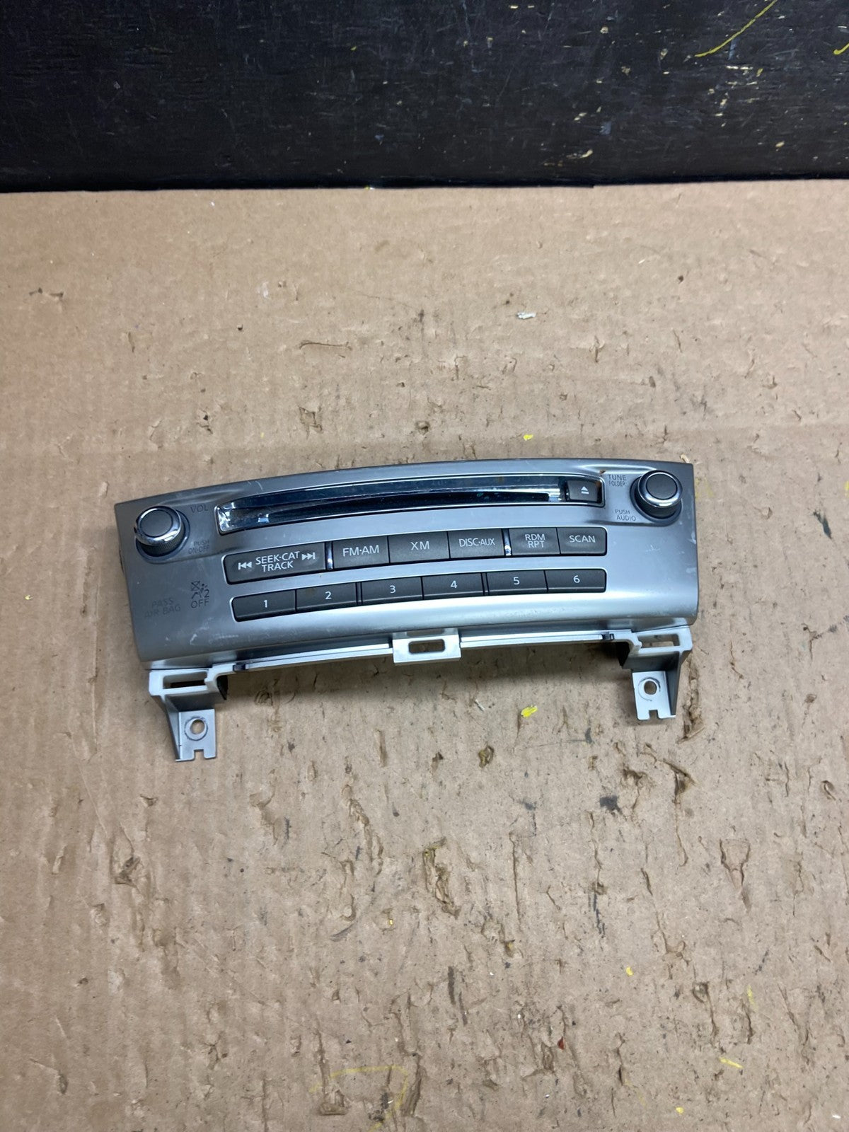2013 2015 Infiniti JX35 Dashboard Center Radio AM/FM CD Player T6009 DG0