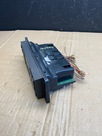 2003 to 2006 Lincoln Town Car OEM Climate Control Panel OEM ab8774 DG2