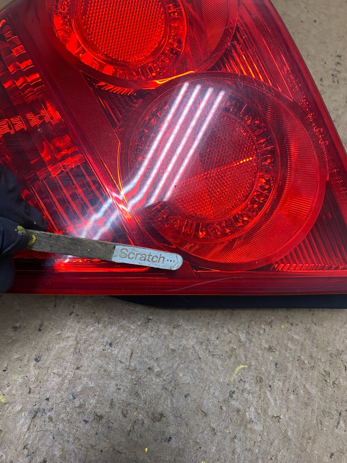 2005 to 2006 Infiniti G35 Right Passenger Side Tail Light OEM T0771 DW4