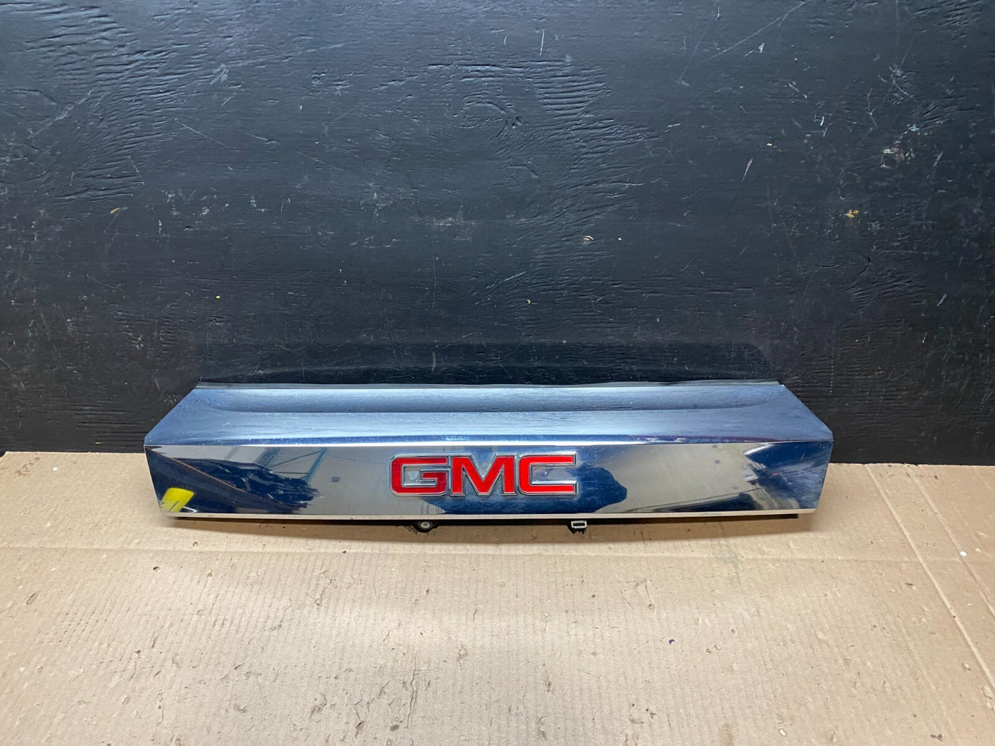 2010-2015 Gmc Terrain LiftGate Handle Trim Back Up Camera Chrome Panel E3439 DG0